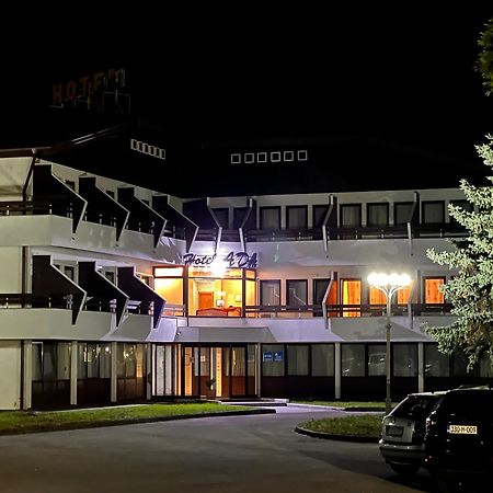 Hotel Ada Bihać Kültér fotó