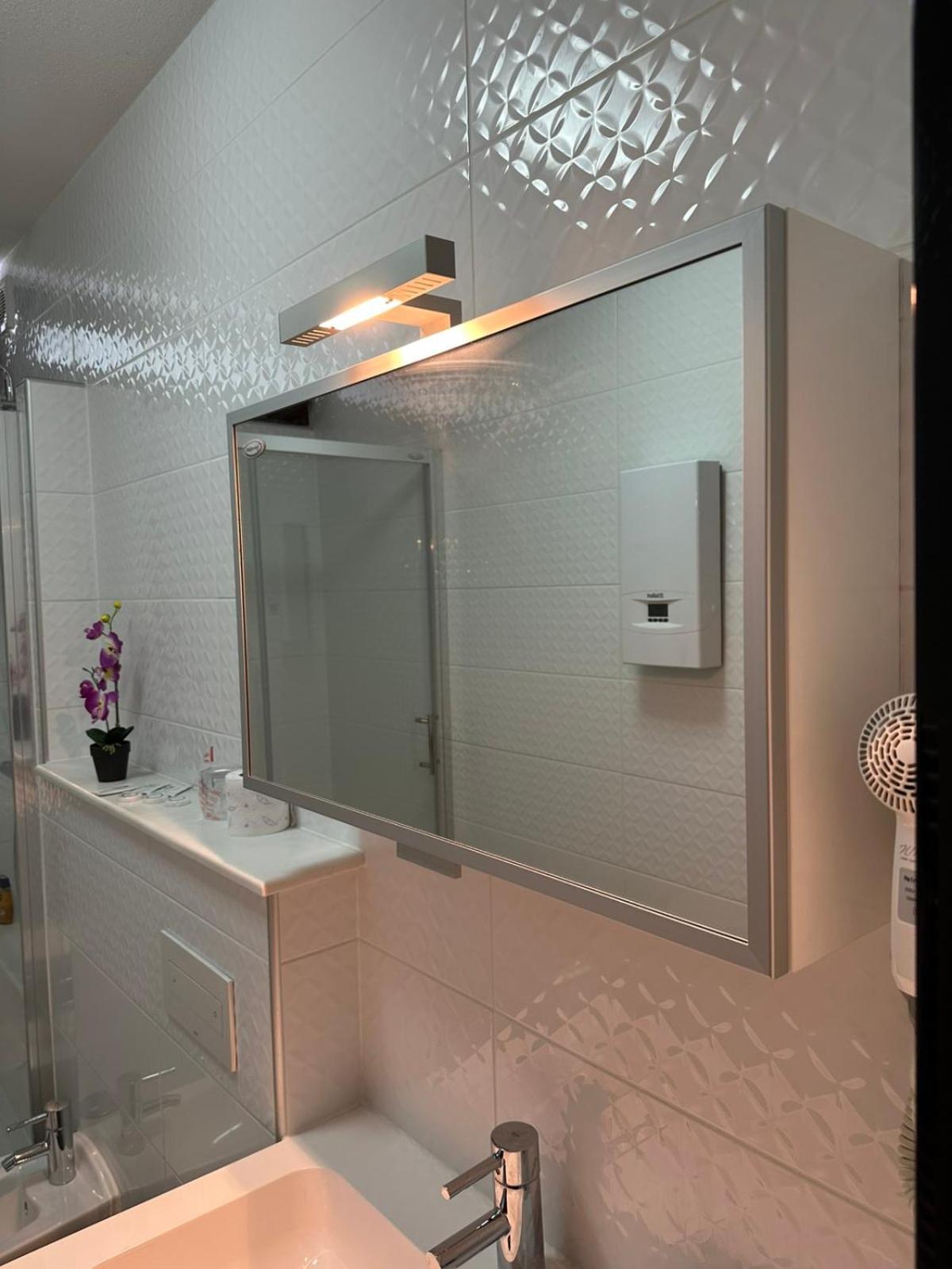 Hotel Ada Bihać Kültér fotó
